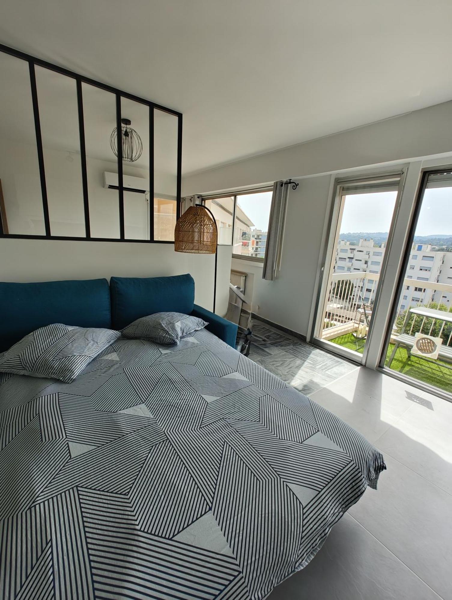 Apartment Splendide T2, 200m De La Mer, Climatise, Parking